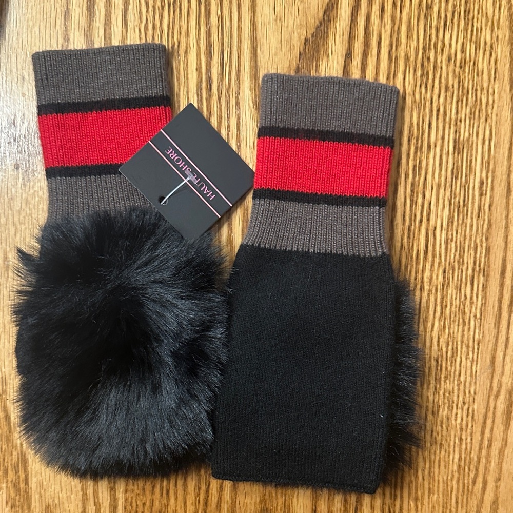 Haute Shore Black knit hat with faux fur pom-Pom and fingerless gloves set. - Picture 3 of 3